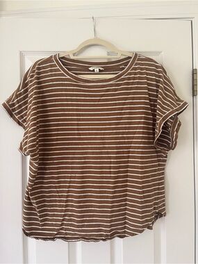 Max Studio Cognac Brown and White Striped Short Sleeve Textured Top, XL, Casual